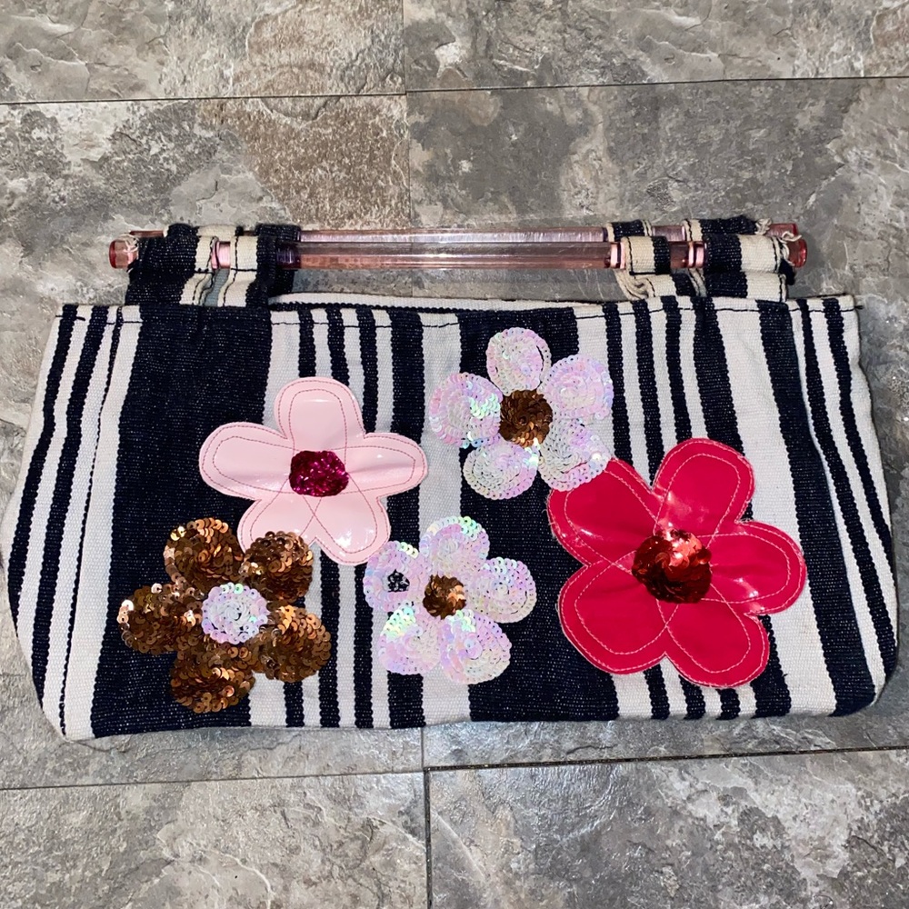 SOLD!! ALDO linen purse